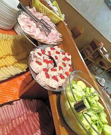 Hotel Pelikan 3*